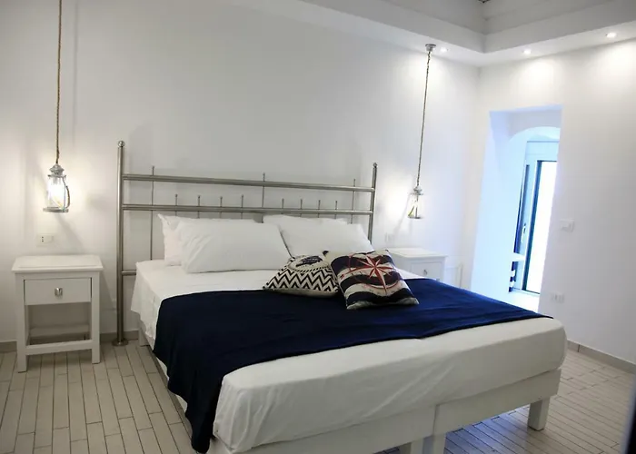 Le Tolde Del Corallone Tropea