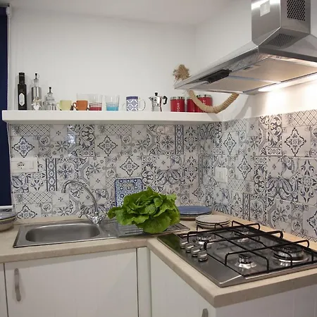 Le Tolde Del Corallone Apartmanhotel 2*
