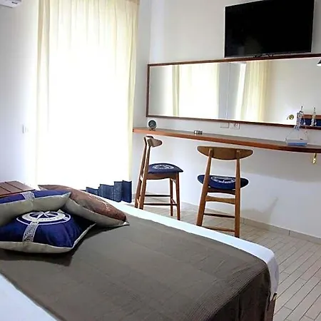 Le Tolde Del Corallone 4* Тропея