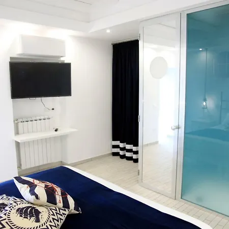 Apartmanhotel Le Tolde Del Corallone 2*