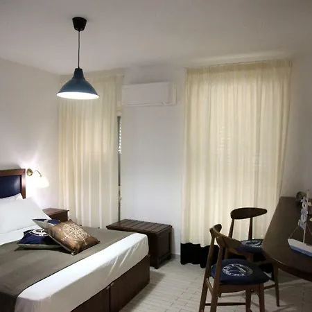 Le Tolde Del Corallone Tropea