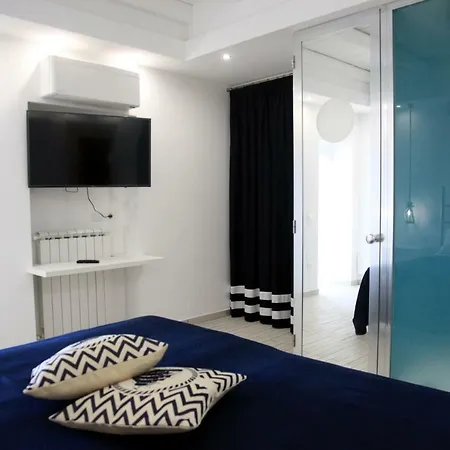 Le Tolde Del Corallone Tropea