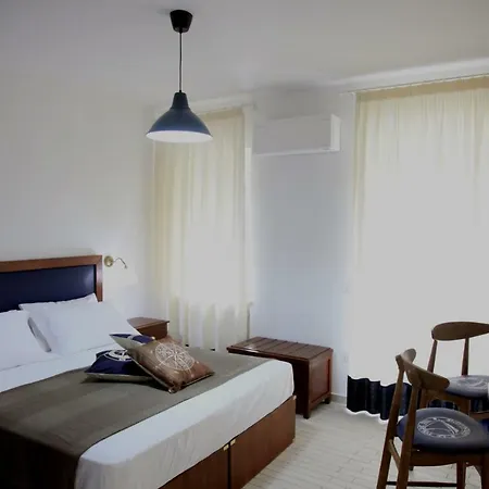 Apartmanhotel Le Tolde Del Corallone 2*