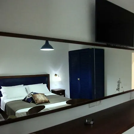 Le Tolde Del Corallone Apartmanhotel