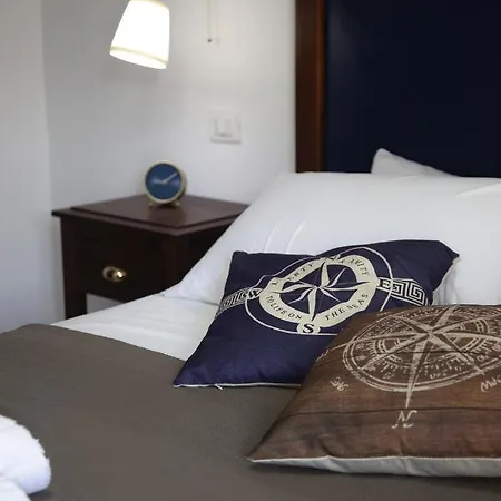 Lägenhetshotell Le Tolde Del Corallone 4*
