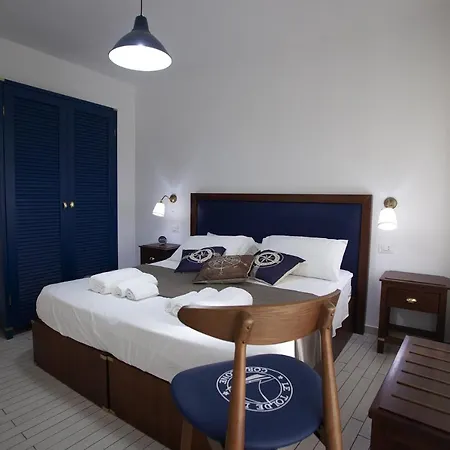 Le Tolde Del Corallone