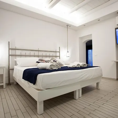 Le Tolde Del Corallone 4*