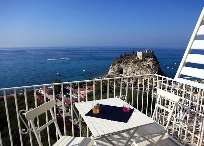 Le Tolde Del Corallone Hotel apartamentowy Tropea