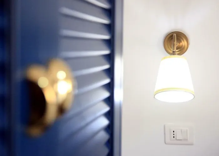 Le Tolde Del Corallone