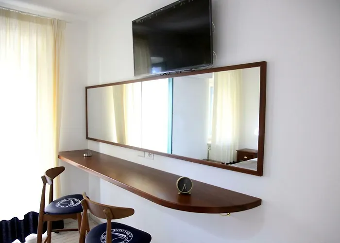 Le Tolde Del Corallone 4*