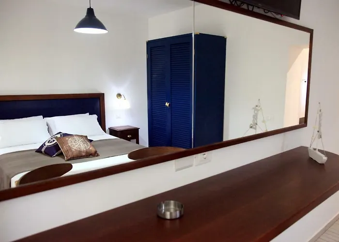 Hotel apartamentowy Le Tolde Del Corallone