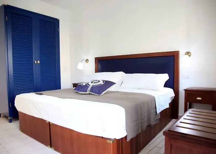 Hotel apartamentowy Le Tolde Del Corallone Tropea