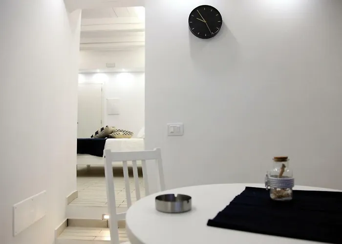 Le Tolde Del Corallone Tropea