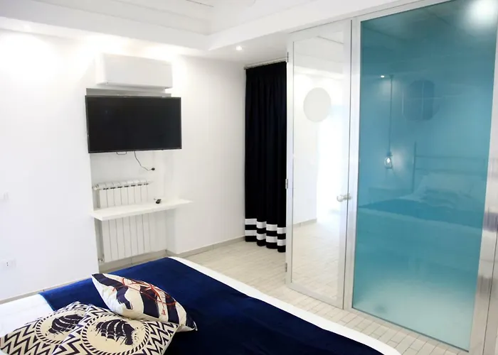 Hotel apartamentowy Le Tolde Del Corallone 4*