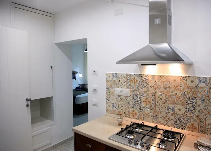 Le Tolde Del Corallone 4*