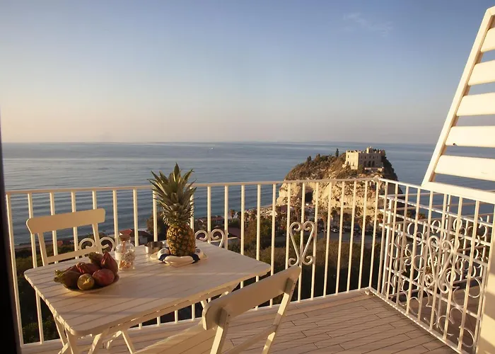 Hotel apartamentowy Le Tolde Del Corallone